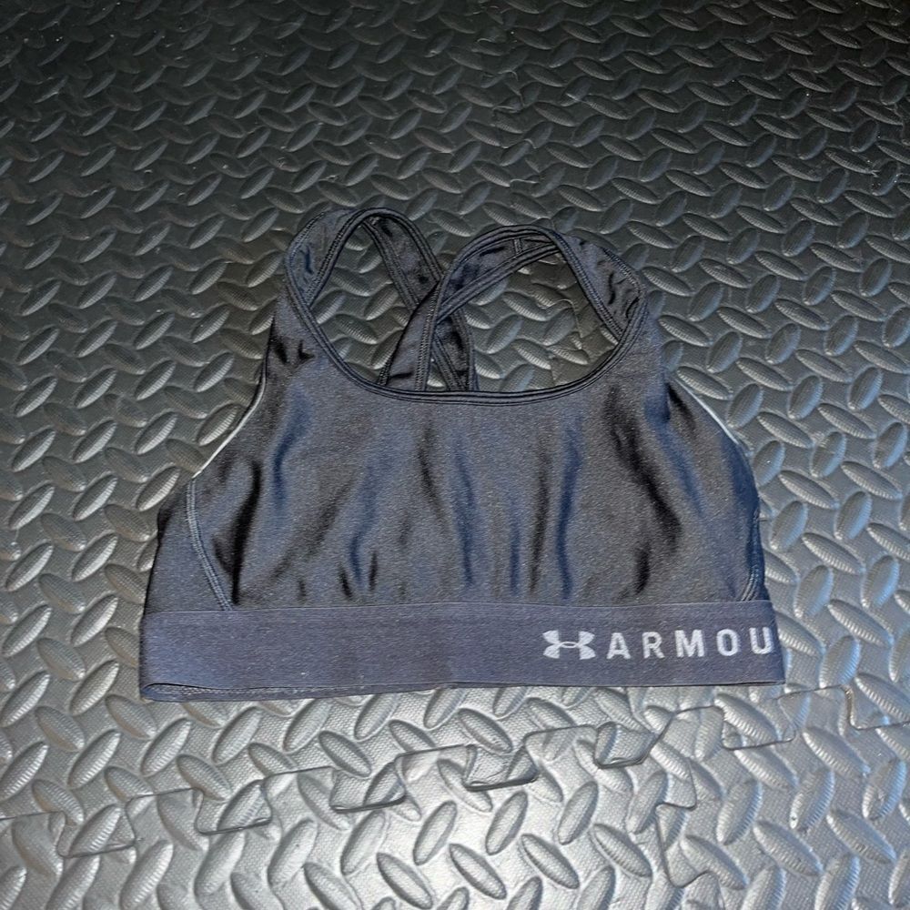 under armour black sport bra size small